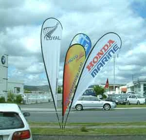 Flying banners